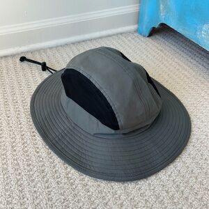 Swiss Tech Men's Gray Paddler Hat with Fold Up Neck Drape Size Small/Medium